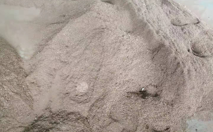 牛粪锯末原材料