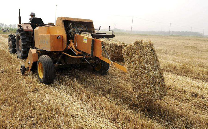 秸秆打捆综合利用