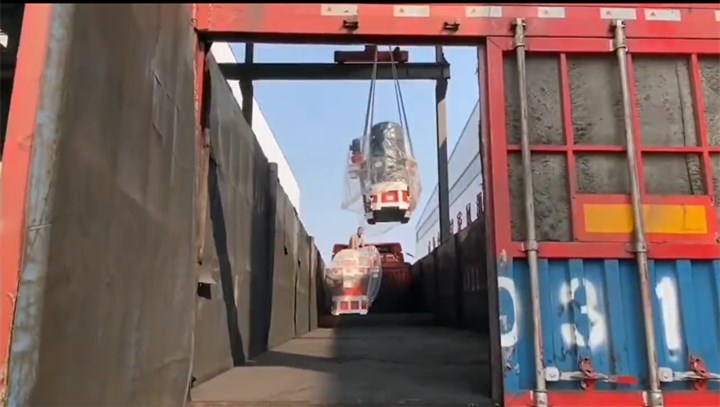 山东金格瑞木屑颗?；谧俺?jpg