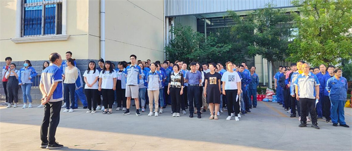 随着中秋节的日益临近，为让员工度过一个祥和、快乐的中秋佳节，9月6日下午，山东金格瑞又提前为员工发中秋节福利啦！