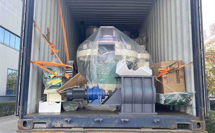 年产5000吨的木屑颗?；弑环⑼突固?jpg